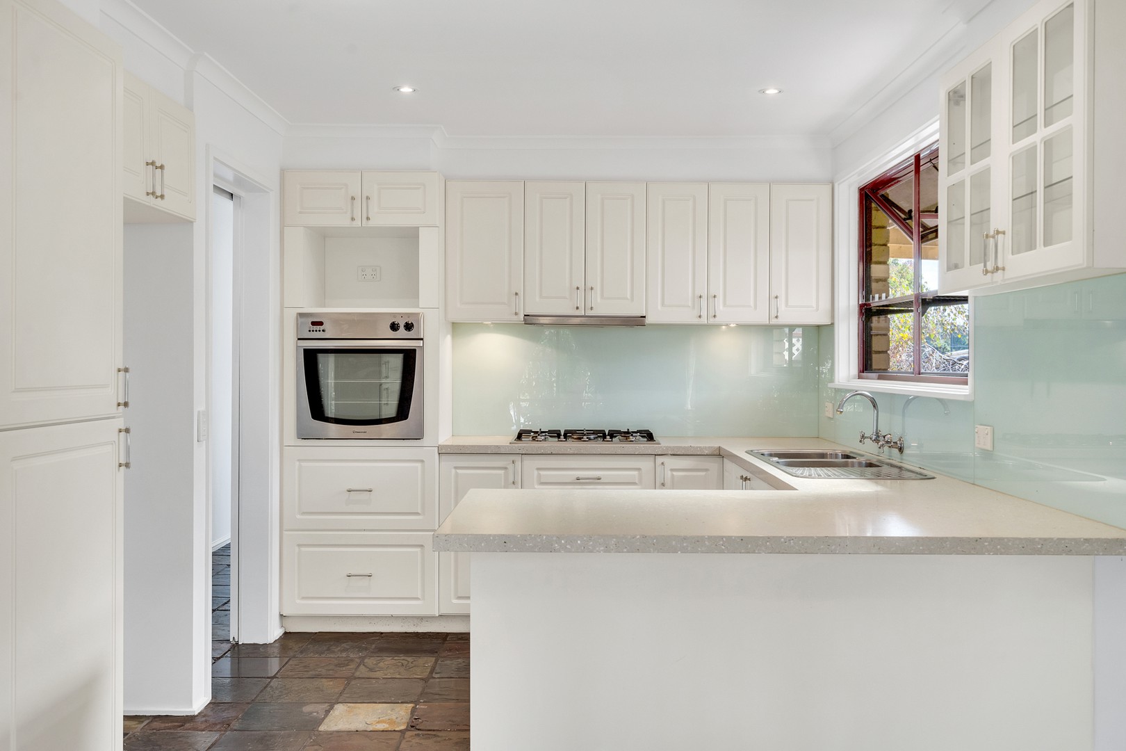 7 Enfield Place, Craigieburn, VIC 3064, Craigieburn - Thumbnail 2