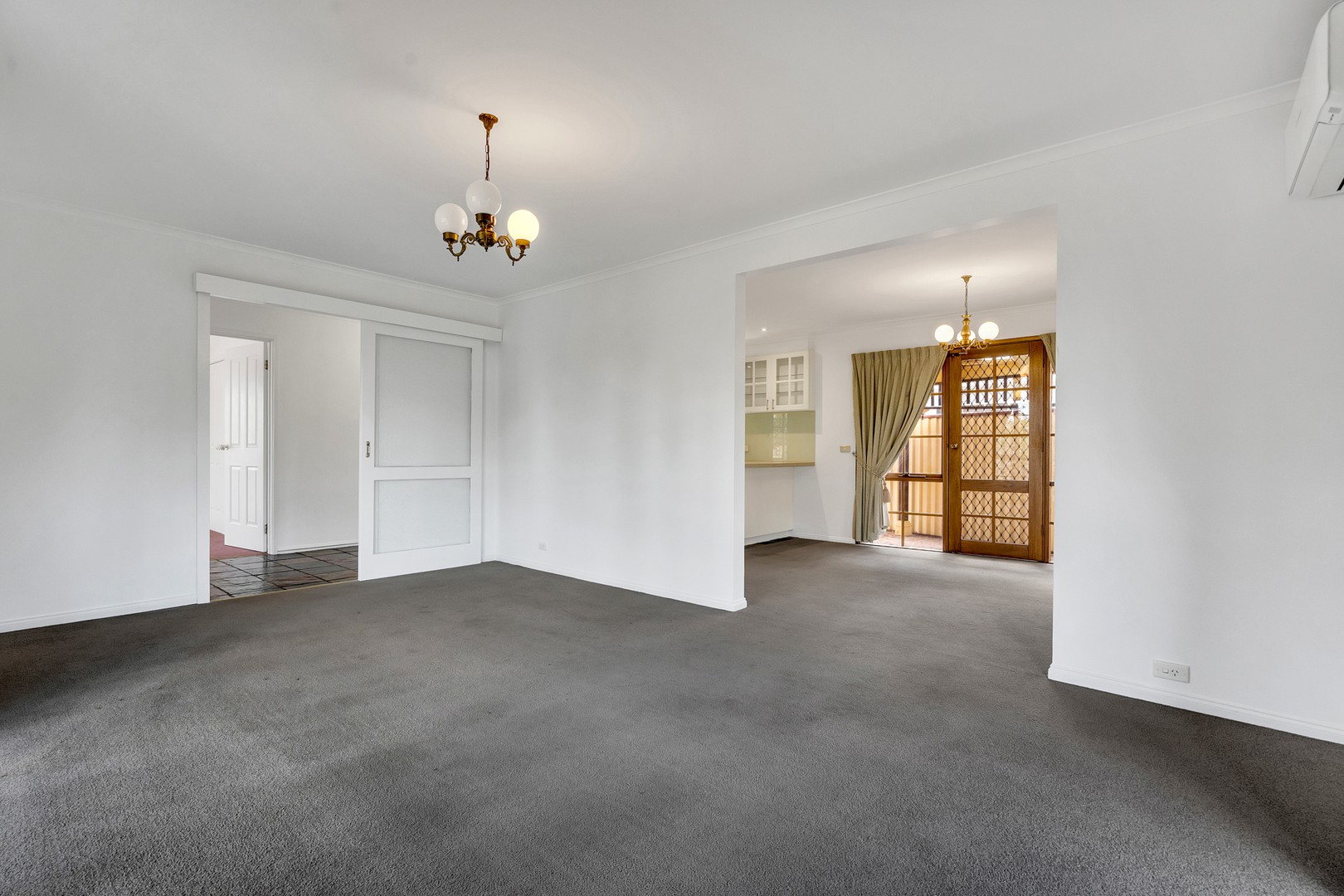 7 Enfield Place, Craigieburn, VIC 3064, Craigieburn - Thumbnail 5
