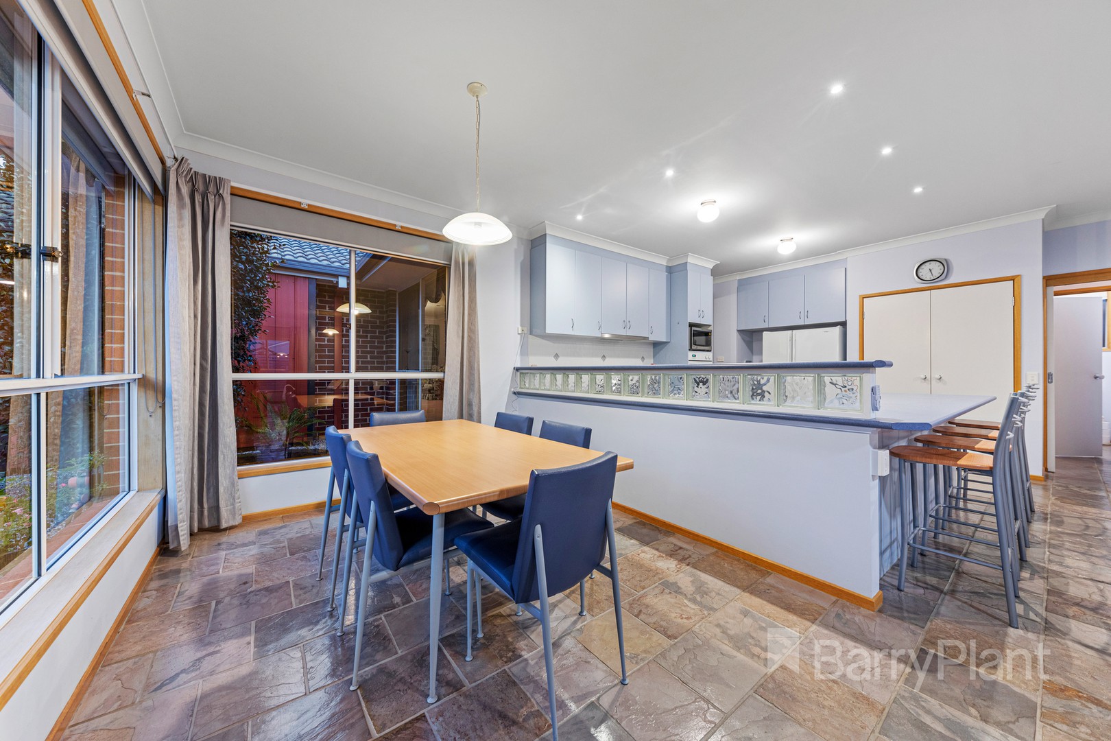 7 Fairholme Boulevard, Berwick, VIC 3806, Berwick - Thumbnail 4