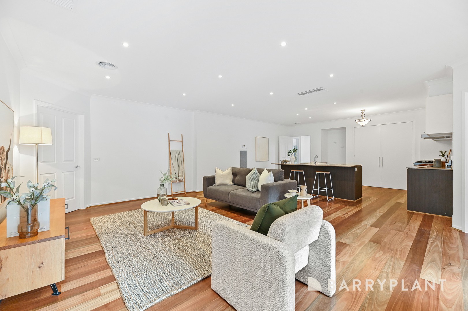7 Fanfare Close, Berwick, VIC 3806, Berwick - Thumbnail 4