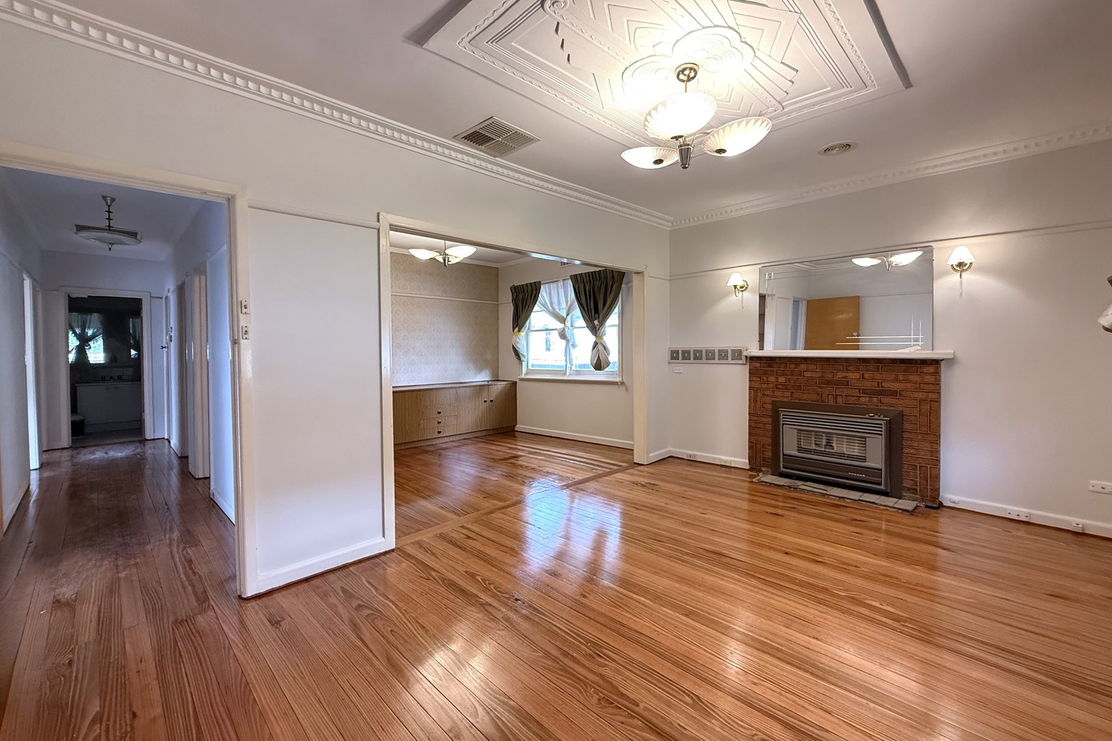 7 Fawkner Street, Sunshine North, VIC 3020 - Thumbnail 1 - 09/06/2026