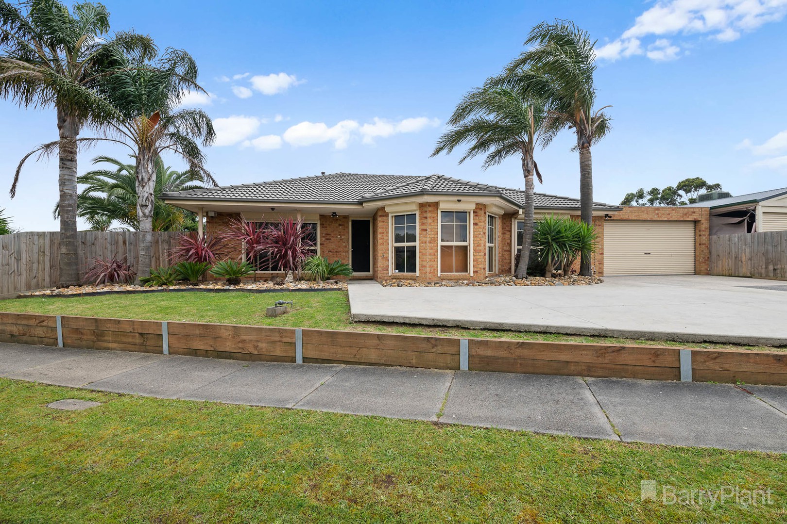 7 Fira Court, Narre Warren, VIC 3805, Narre Warren - Thumbnail 2