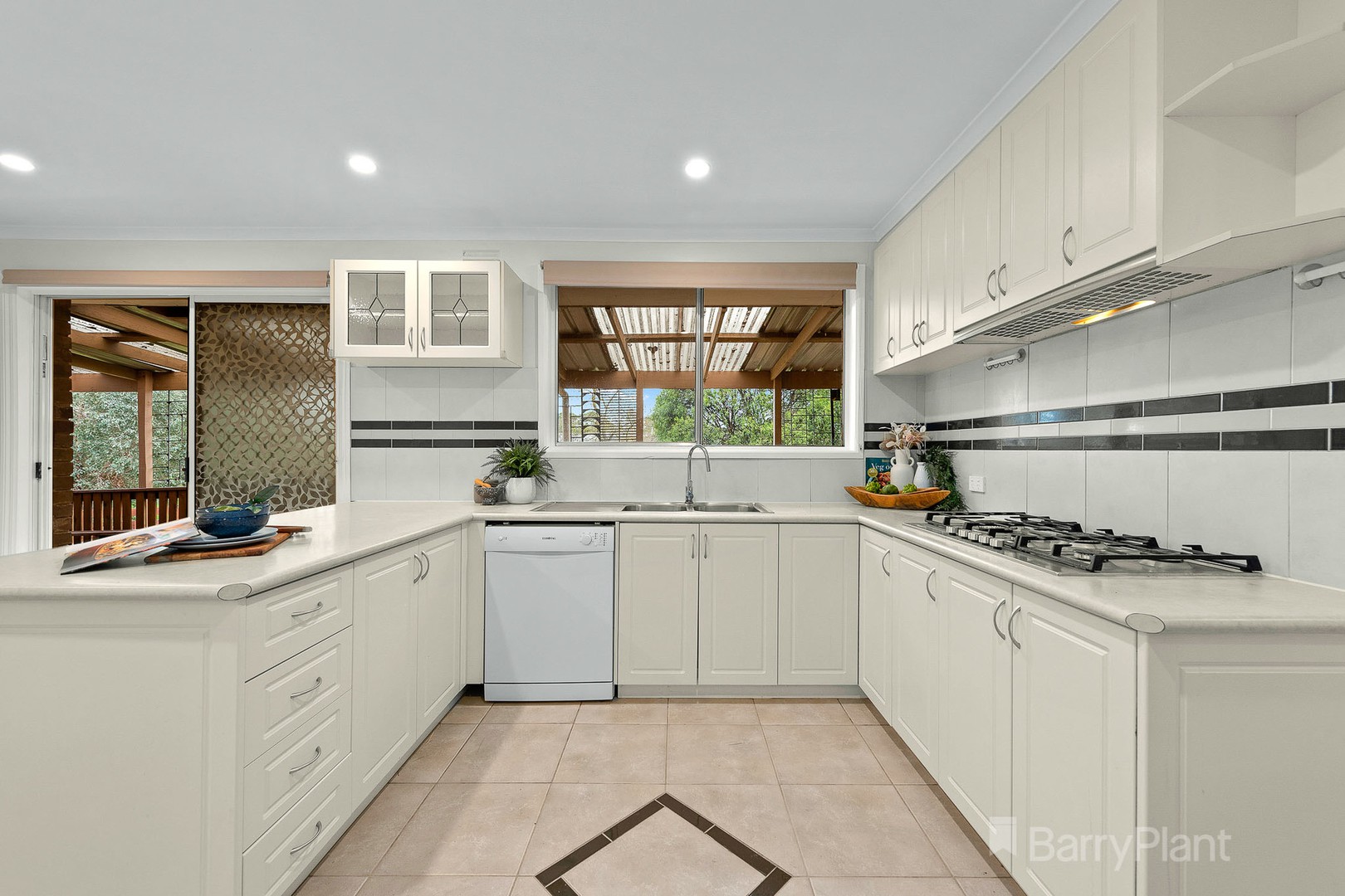 7 Flora Court, Narre Warren, VIC 3805, Narre Warren - Thumbnail 5