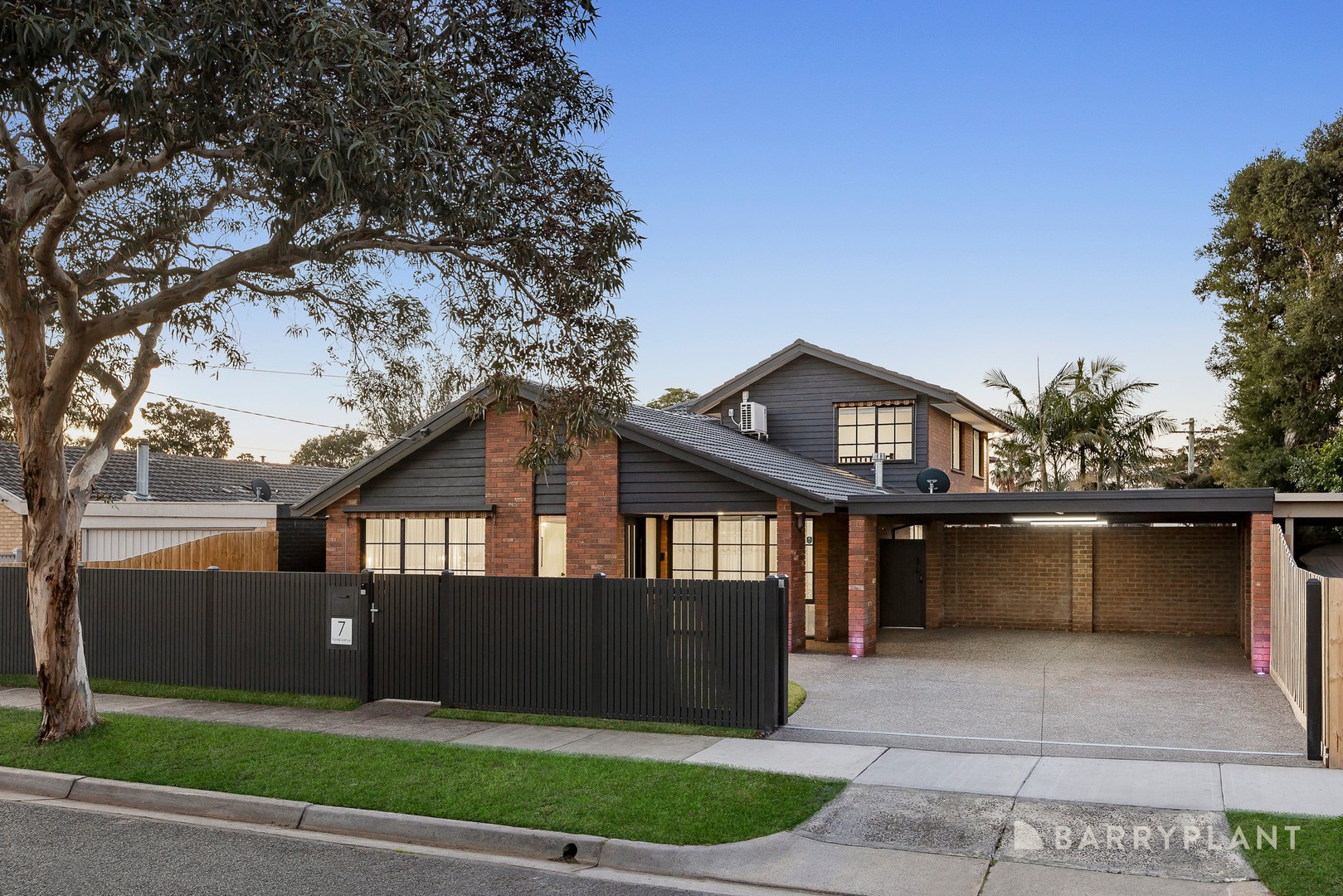 7 Florida Avenue, Dingley Village, VIC 3172 - Thumbnail 2 - 23/07/2025