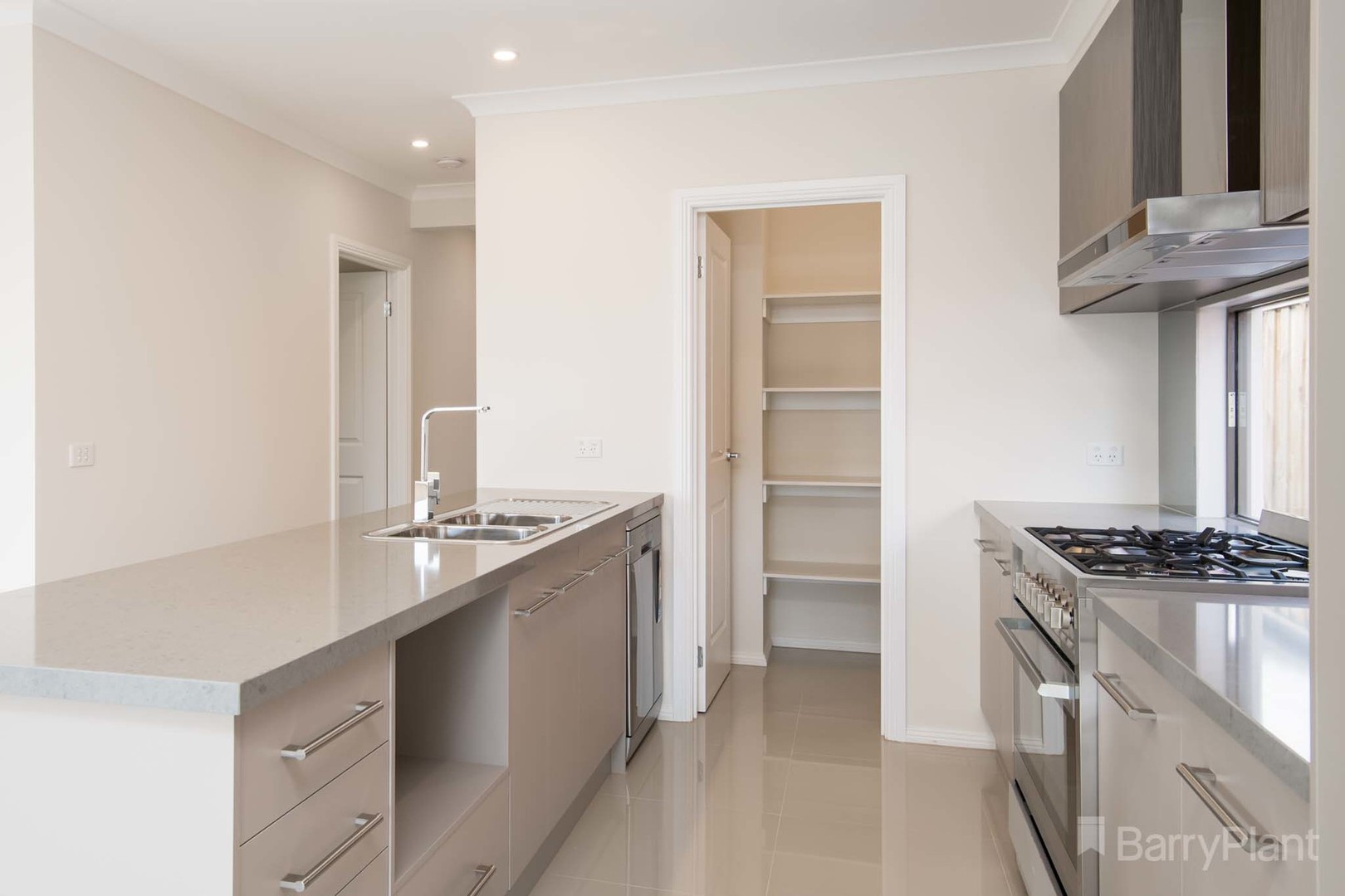 7 Freshman Avenue, Clyde, VIC 3978 - Thumbnail 2 - 17/06/2026