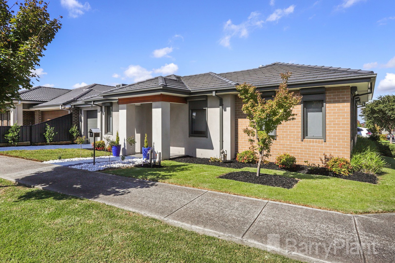 7 Frontier Avenue, Greenvale, VIC 3059, Greenvale - Thumbnail 2