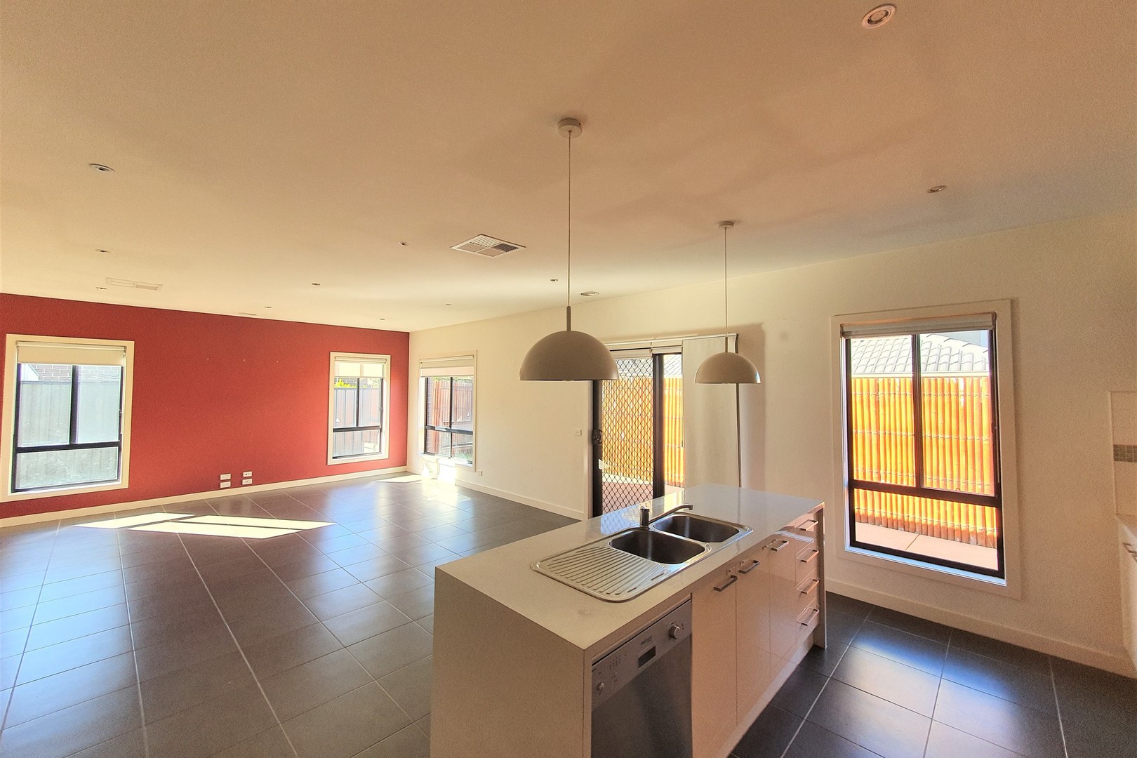 7 Galton Circuit, Craigieburn, VIC 3064, Craigieburn - Thumbnail 2