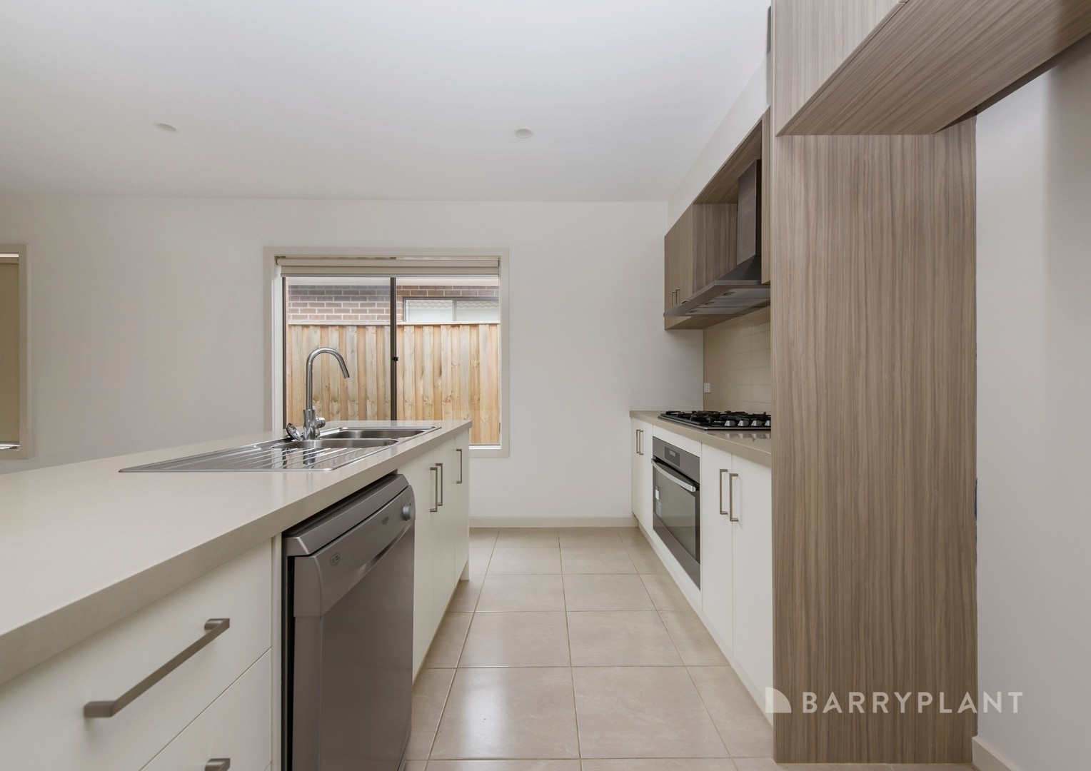 7 Gellibrand Street, Werribee, VIC 3030, Werribee - Thumbnail 4