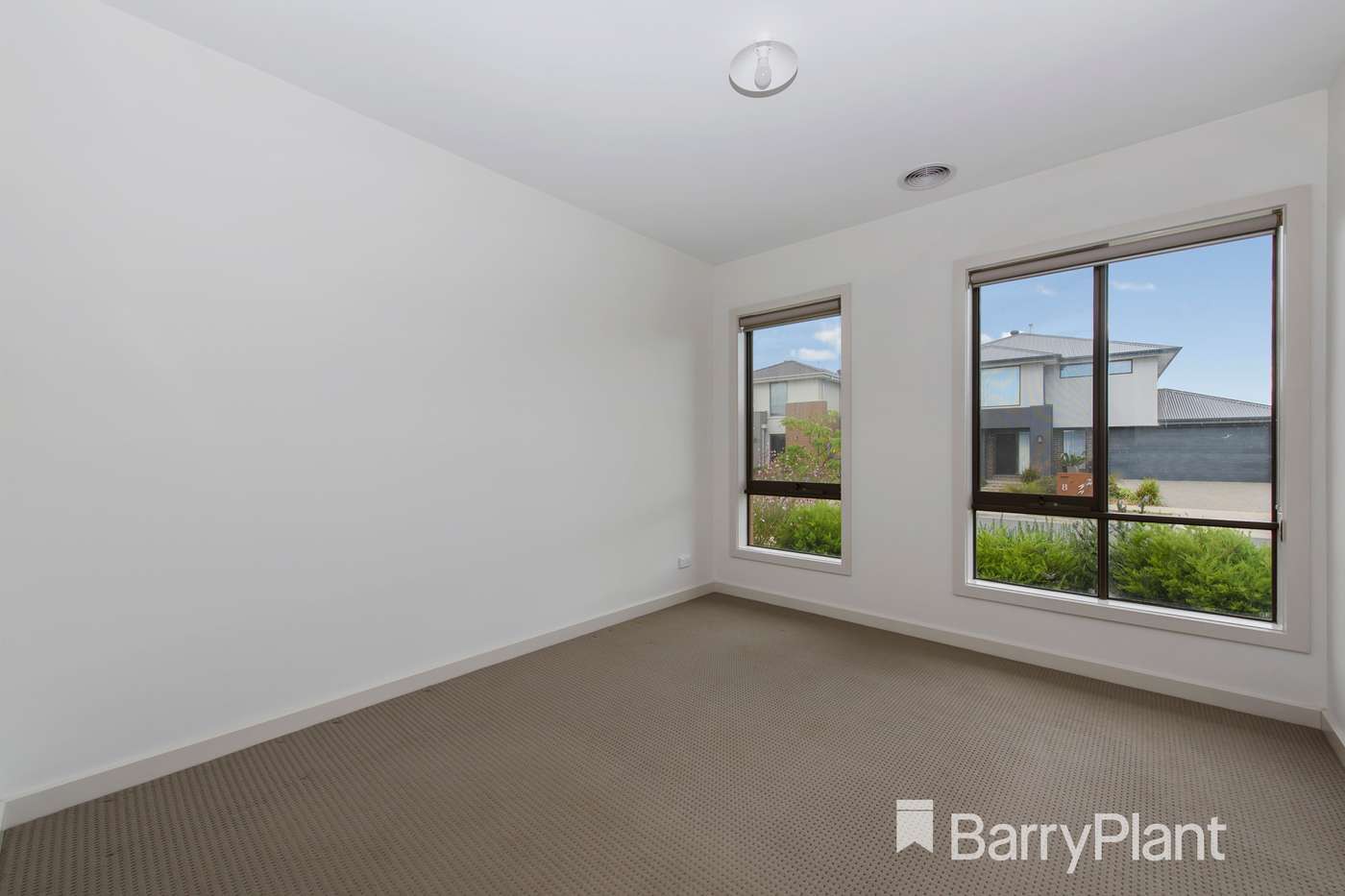 7 Gellibrand Street, Werribee, VIC 3030, Werribee - Thumbnail 8