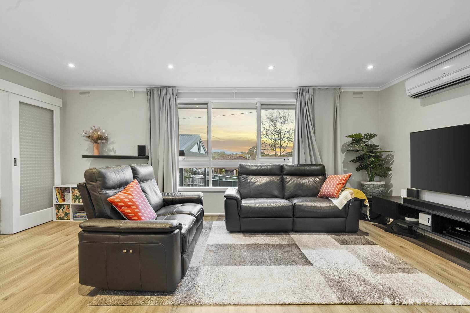 7 Gibson Court, Ringwood, VIC 3134 - Thumbnail 2 - 19/06/2024