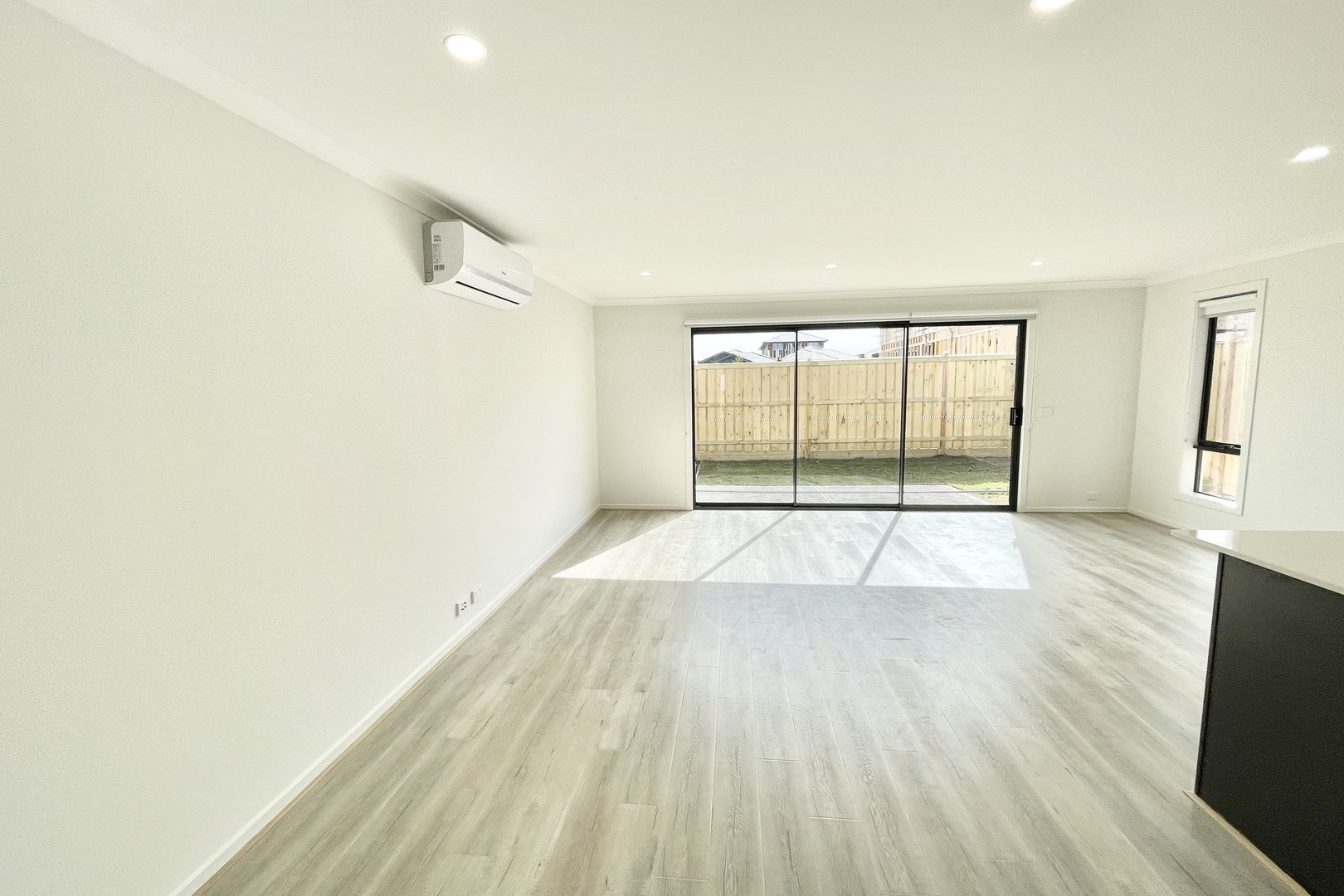 7 Giggs Street, Deanside, VIC 3336, Deanside - Thumbnail 7