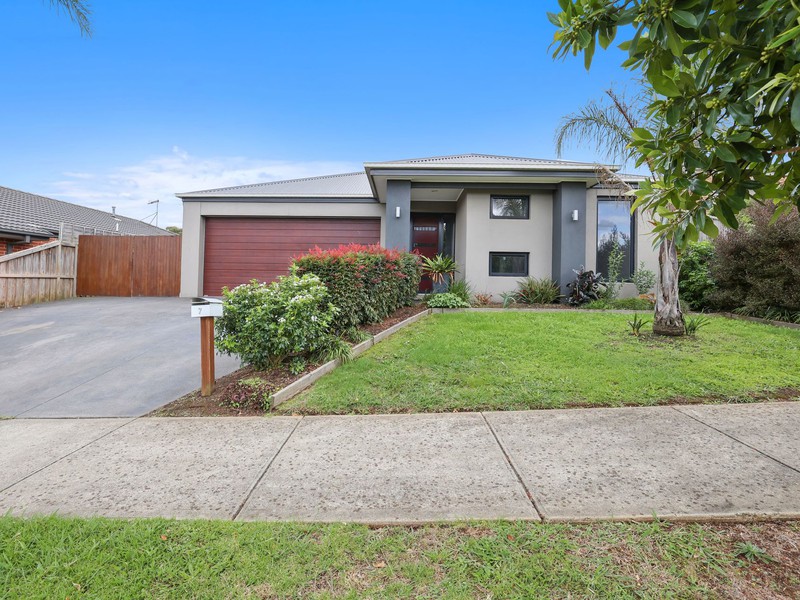 7 Golden Avenue, Warragul, VIC 3820 - Image - 10/06/2026