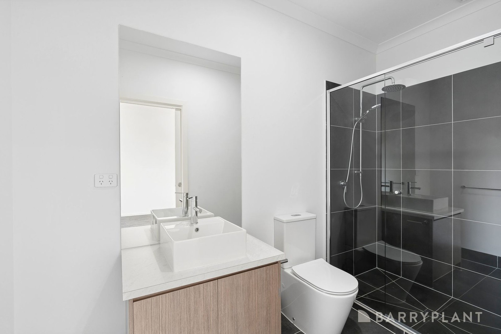 7 Gopal Way, Werribee, VIC 3030, Werribee - Thumbnail 3