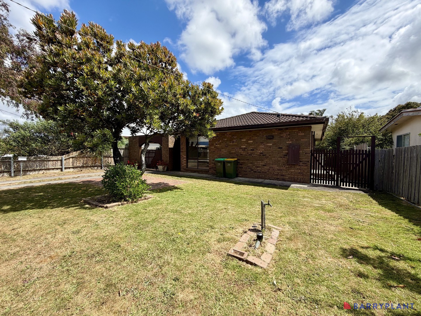 7 Gordon Avenue, Inverloch, VIC 3996 - Thumbnail 1 - 16/01/2026