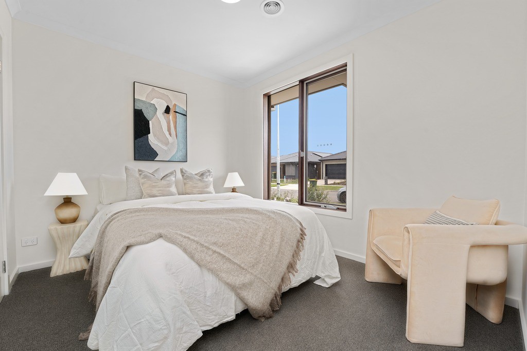 Manor Lakes, VIC 3024 - Thumbnail 2 - 28/10/2025