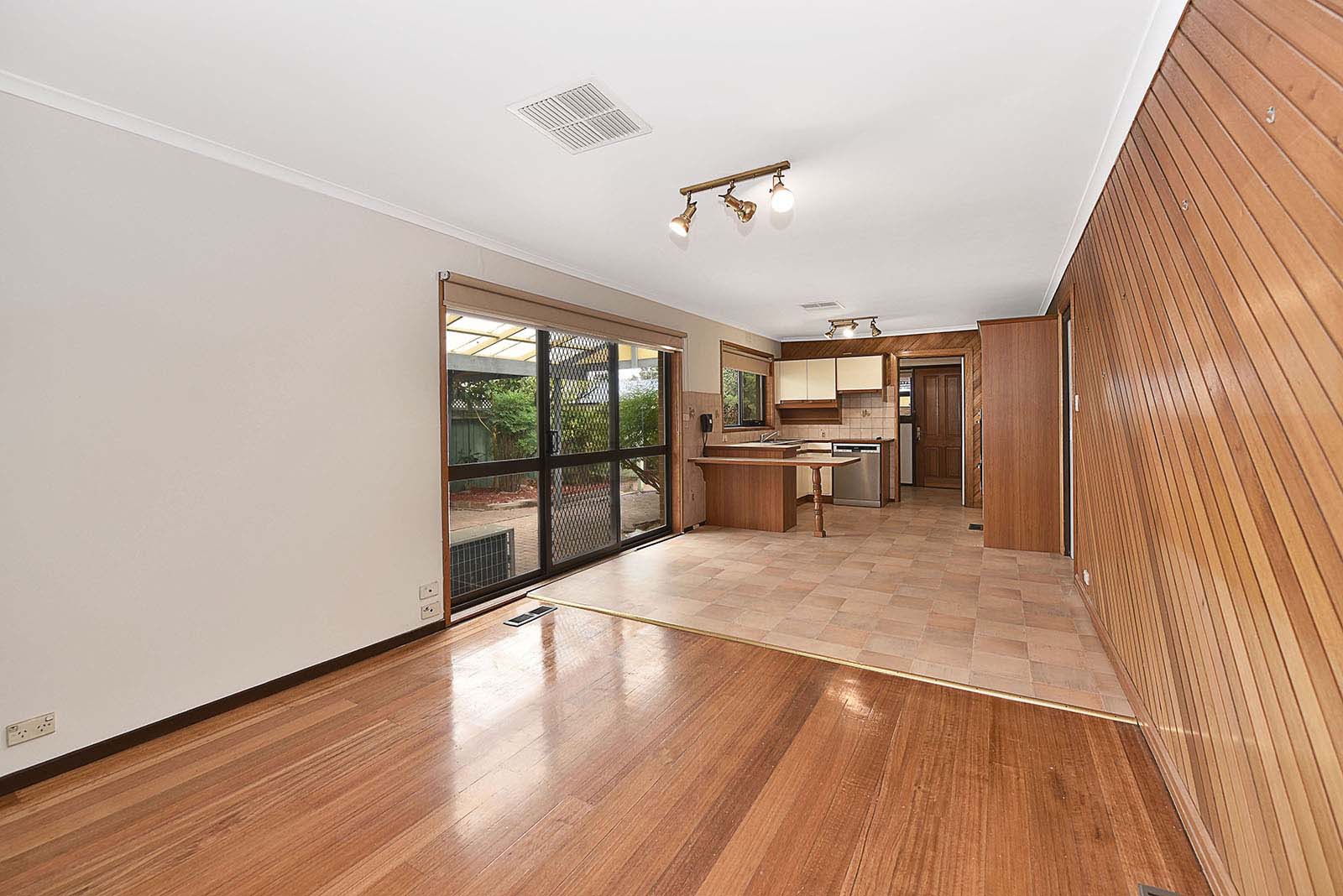 7 Grantchester Avenue, Keilor East, VIC 3033, Keilor East - Thumbnail 2