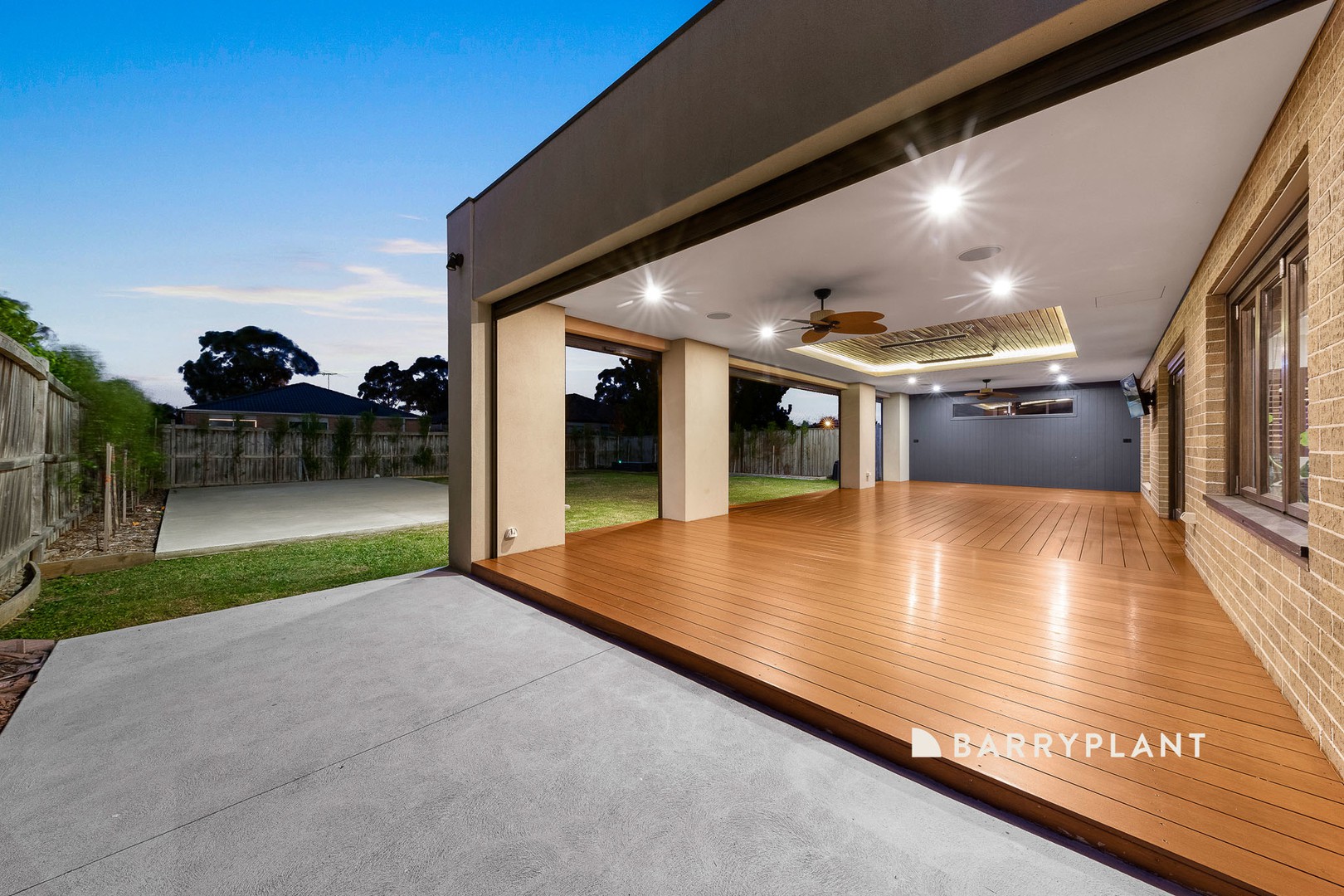 7 Greendale Boulevard, Pakenham, VIC 3810, Pakenham - Thumbnail 8