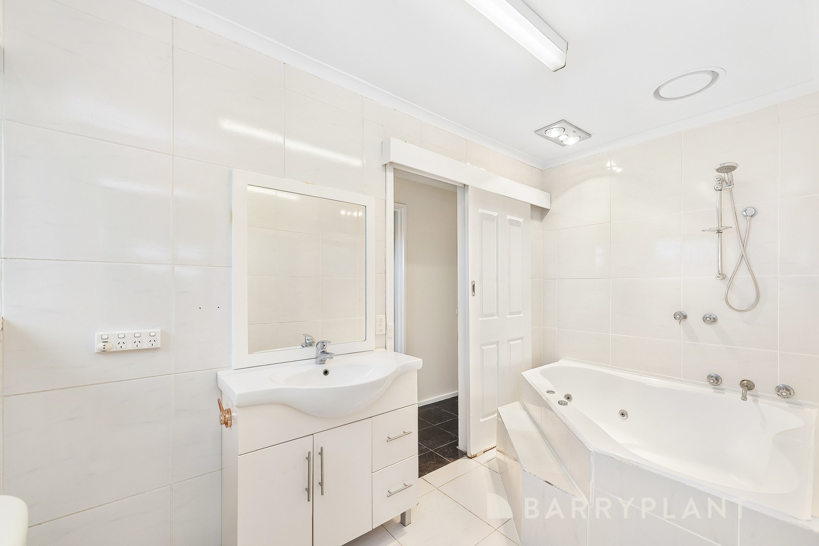 7 Grouse Court, Werribee, VIC 3030, Werribee - Thumbnail 6