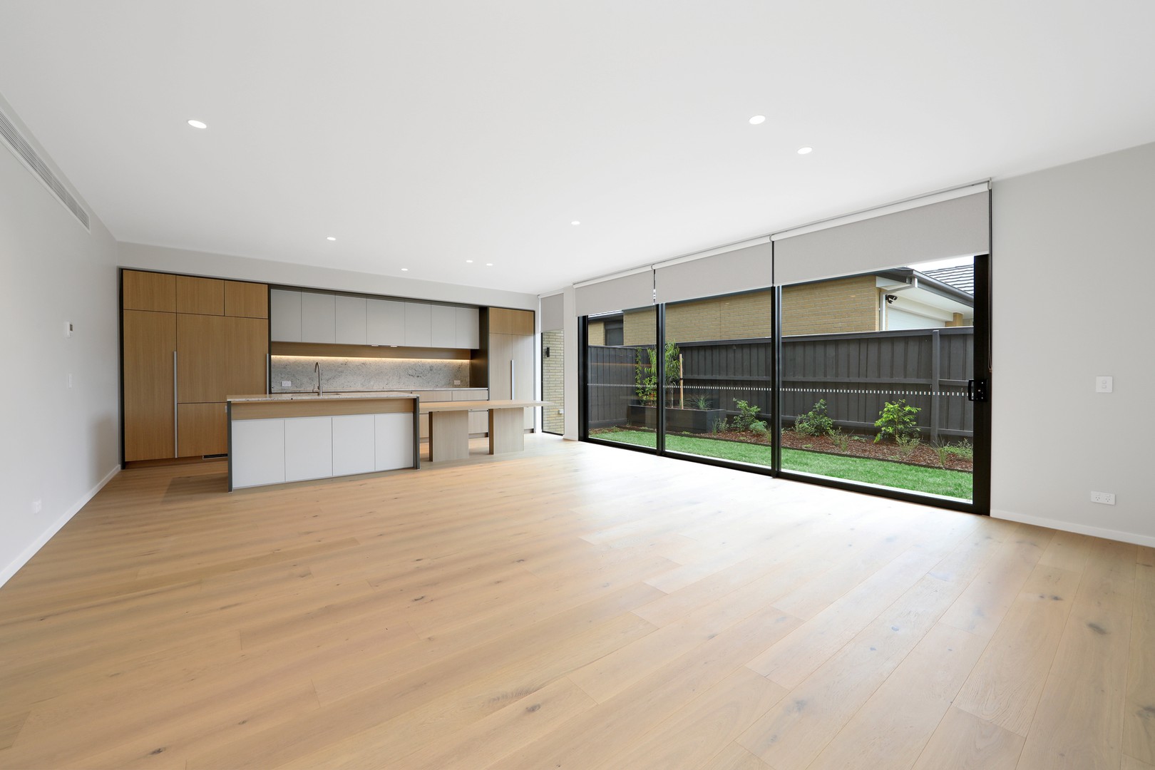 7 Hamilton Way, Rowville, VIC 3178, Rowville - Thumbnail 2