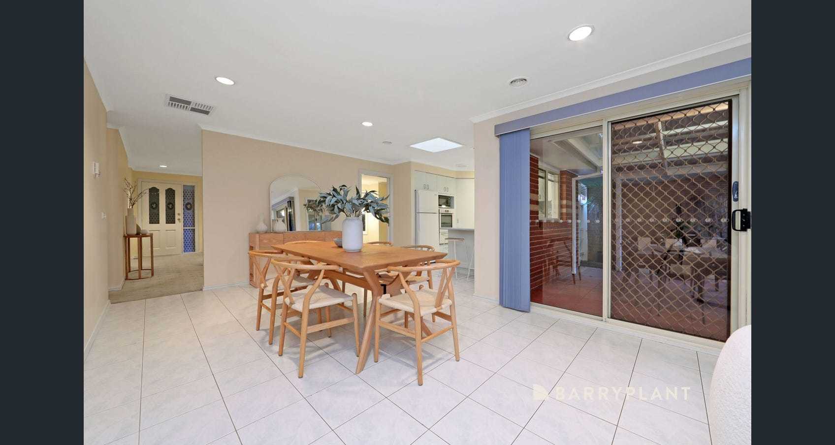 7 Hampshire Court, Rowville, VIC 3178 - Thumbnail 2 - 11/06/2026