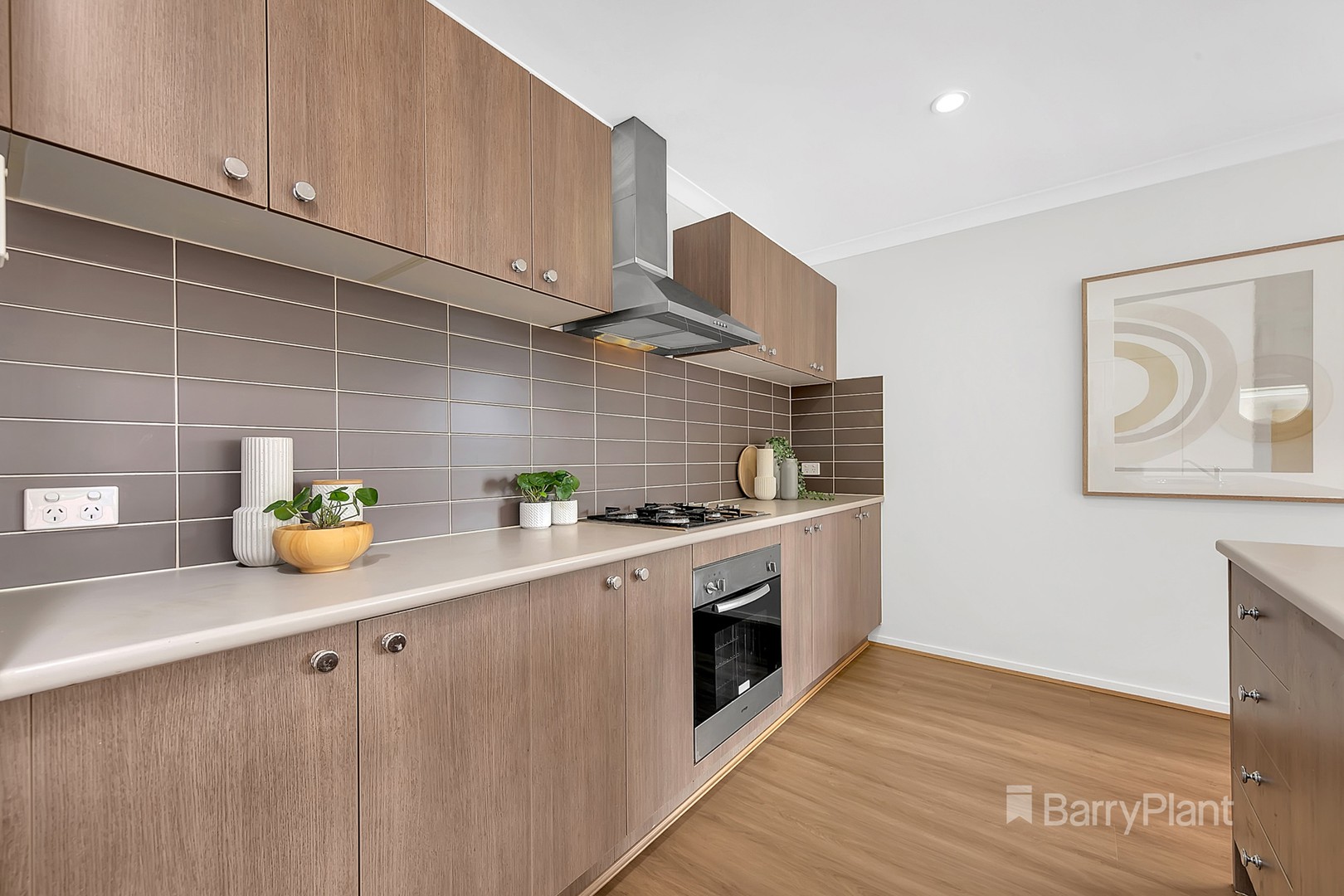 7 Hanmer Drive, South Morang, VIC 3752, South Morang - Thumbnail 3