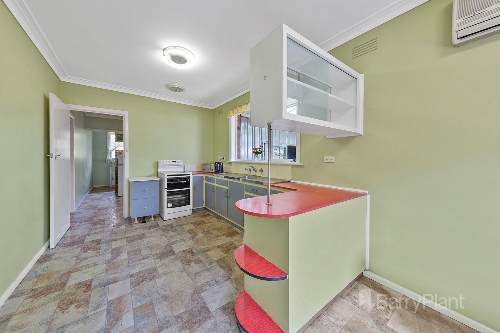 7 Harleston Street, St Albans, VIC 3021, St Albans - Thumbnail 4