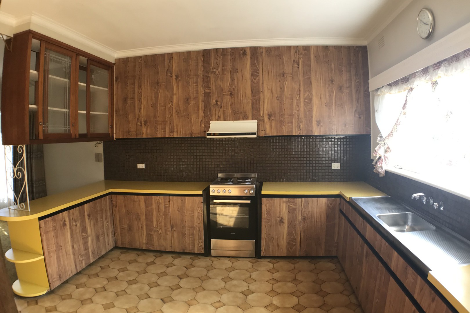 7 Hendra Grove, Ringwood, VIC 3134 - Thumbnail 2 - 04/01/2022