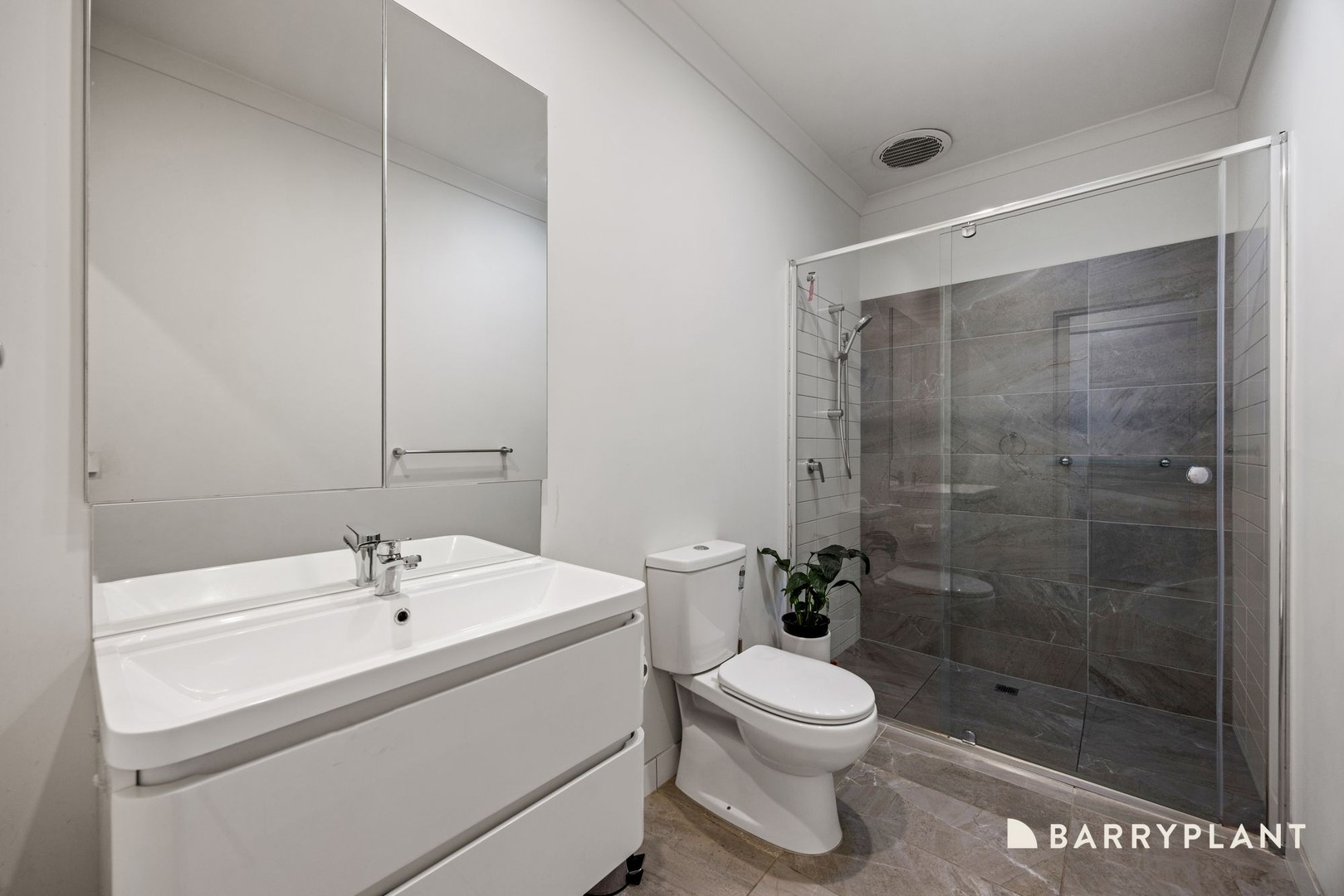 7 Hensbergh Place, Sunshine West, VIC 3020, Sunshine West - Thumbnail 5
