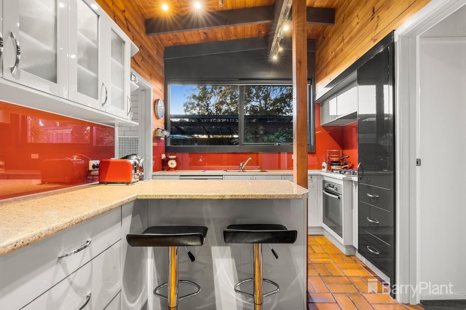 7 Heroes Avenue, Emerald, VIC 3782, Emerald - Thumbnail 3