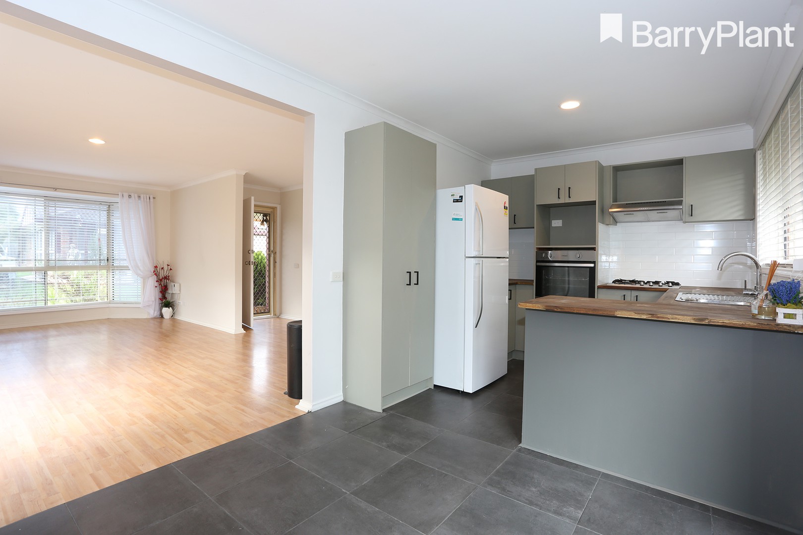 7 Hilltop Mews, Frankston, VIC 3199 - Thumbnail 2 - 28/06/2022