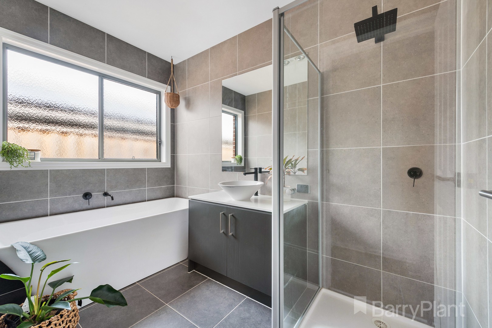 7 Hollis Crescent, Bacchus Marsh, VIC 3340, Bacchus Marsh - Thumbnail 6