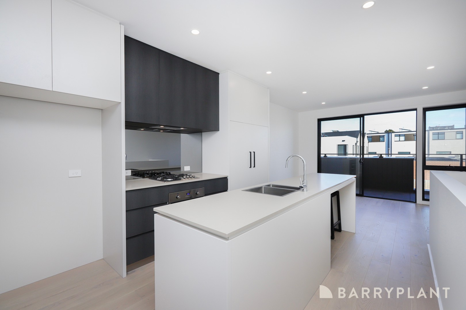 7 Holzer Crescent, Braybrook, VIC 3019, Braybrook - Thumbnail 2