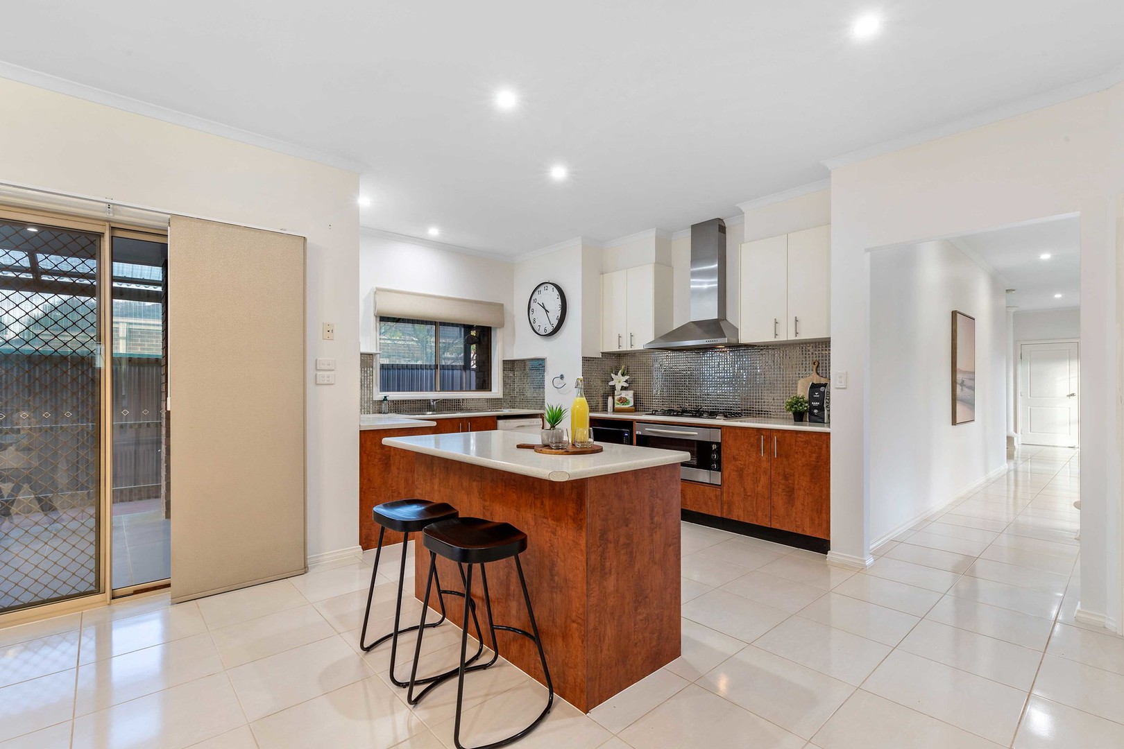 7 Hughes Place, Burnside Heights, VIC 3023, Burnside Heights - Thumbnail 4