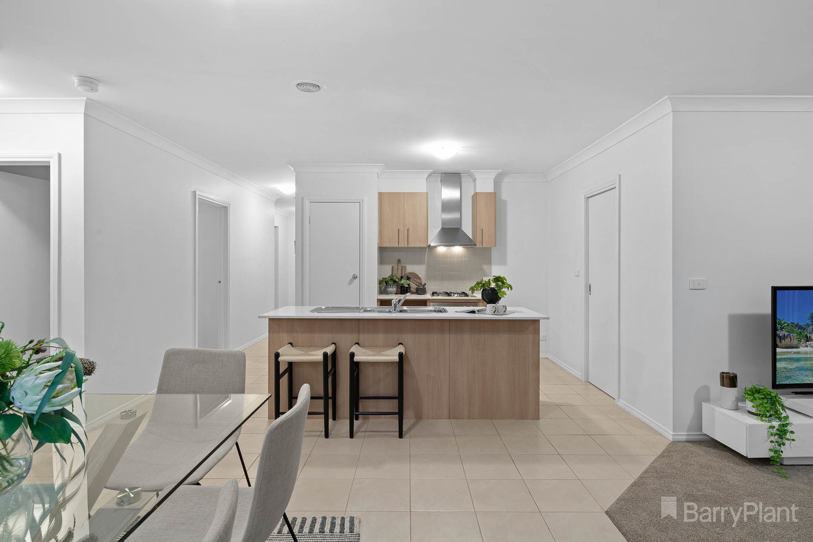 7 Ivory Drive, Pakenham, VIC 3810, Pakenham - Thumbnail 5