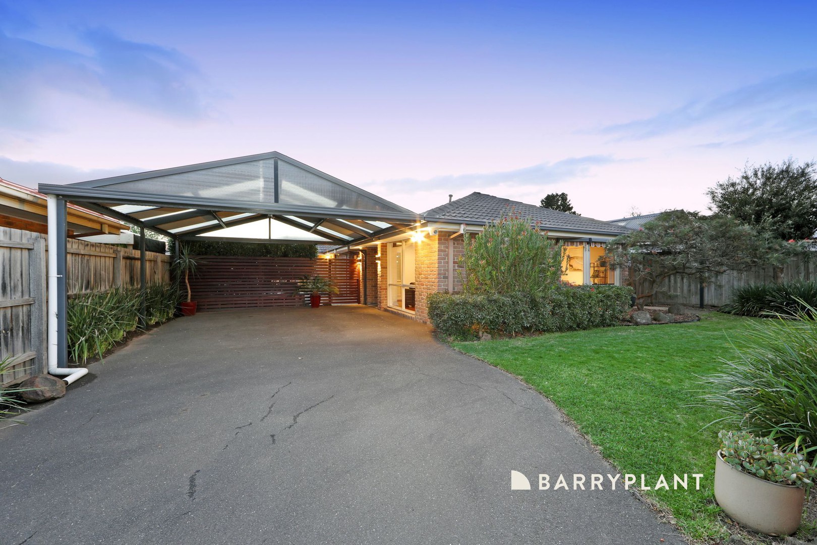 7 Jacob Drive, Rowville, VIC 3178, Rowville - Thumbnail 2