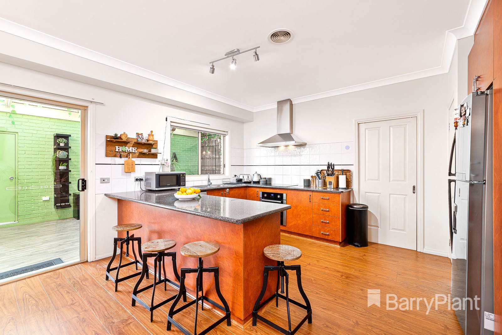7 Jardier Terrace, South Morang, VIC 3752, South Morang - Thumbnail 4