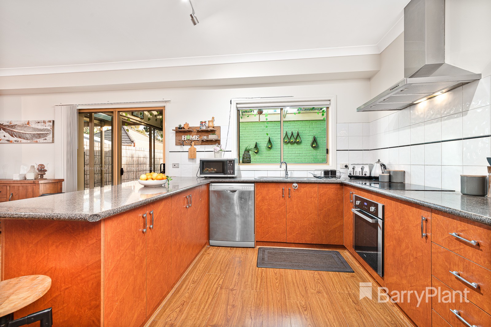 7 Jardier Terrace, South Morang, VIC 3752, South Morang - Thumbnail 5