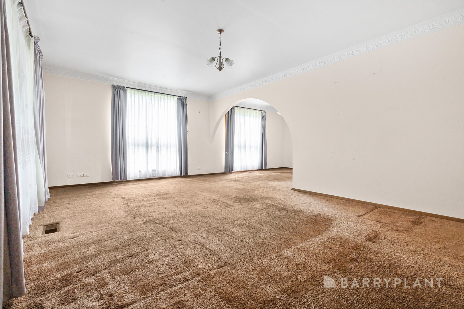 7 Joy Street, Mount Waverley, VIC 3149 - Thumbnail 2 - 17/07/2024