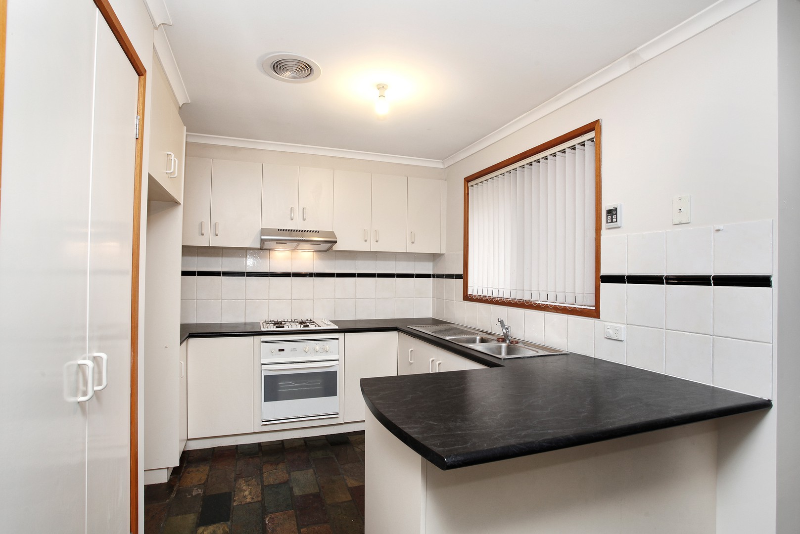 7 Kalinga Street, Norlane, VIC 3214, Norlane - Thumbnail 3