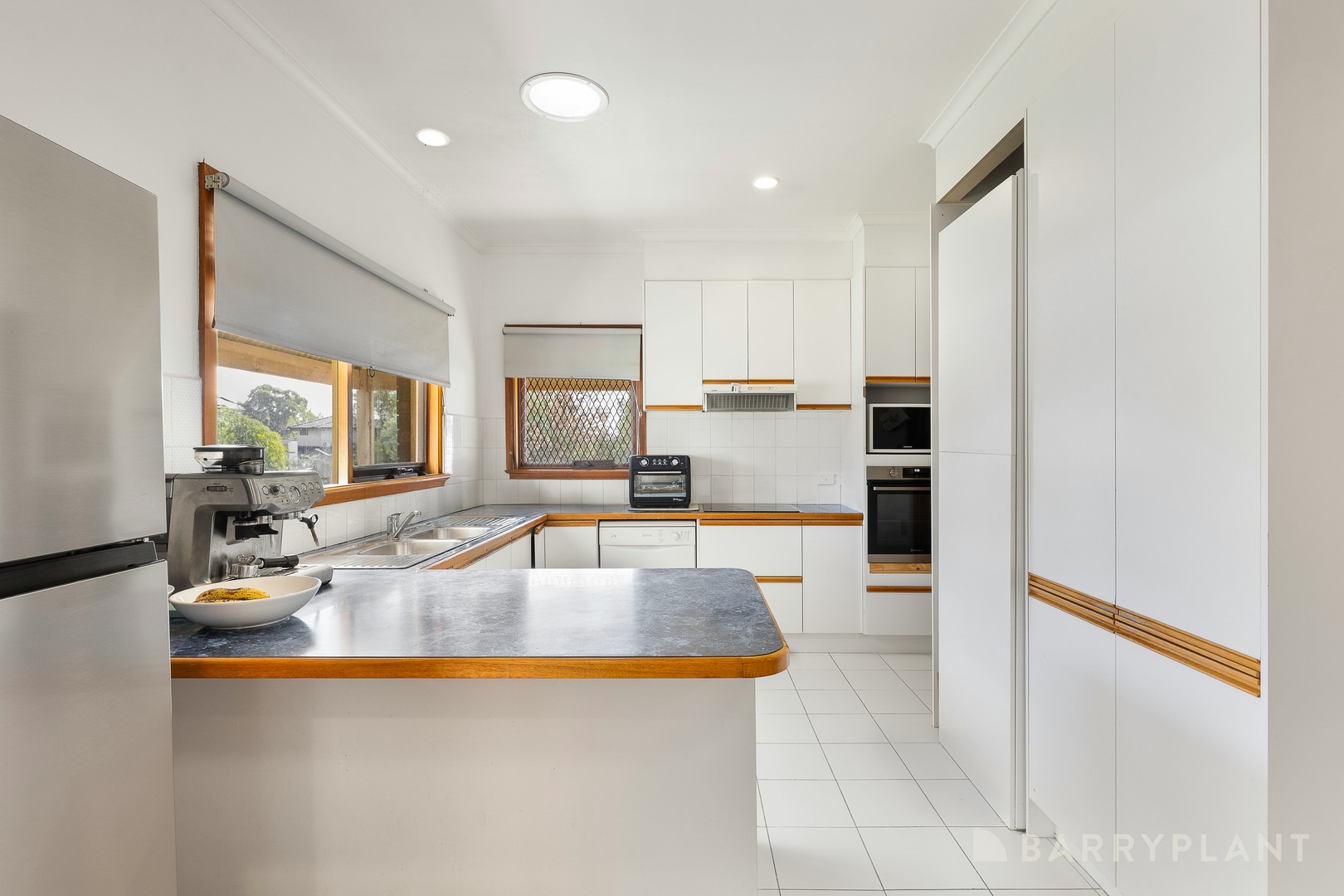 7 Kenneth Road, Bayswater, VIC 3153, Bayswater - Thumbnail 3