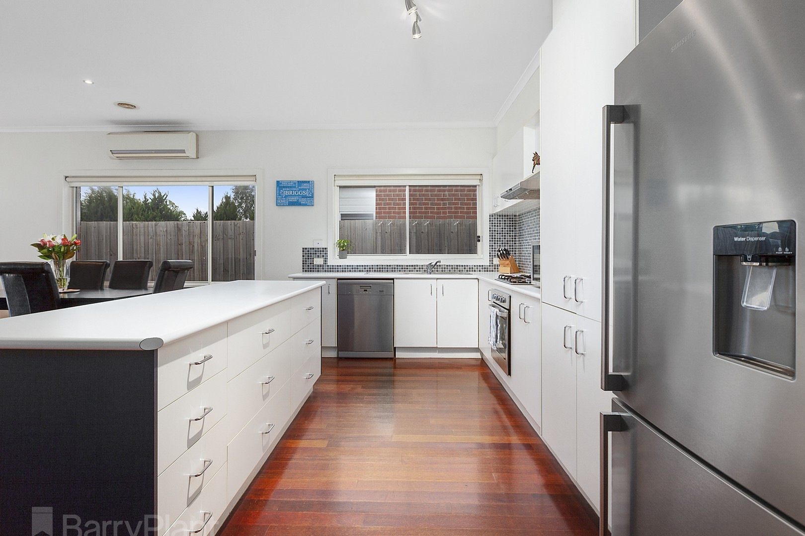 7 Kerford Crescent, Point Cook, VIC 3030, Point Cook - Thumbnail 6