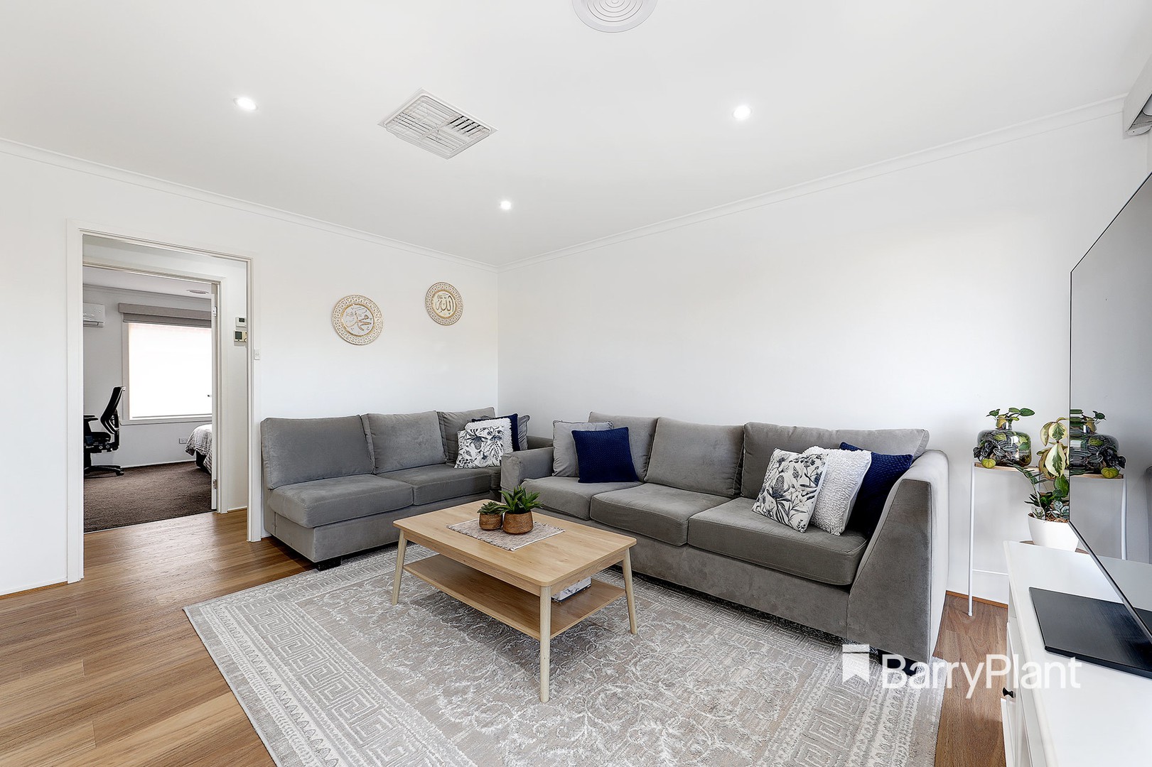 7 King Street, Dallas, VIC 3047, Dallas - Thumbnail 2