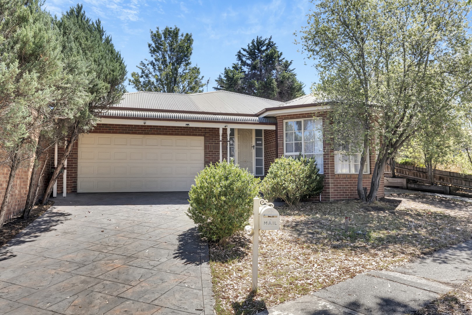 7 Knight Crescent, Roxburgh Park, VIC 3064, Roxburgh Park - Thumbnail 2