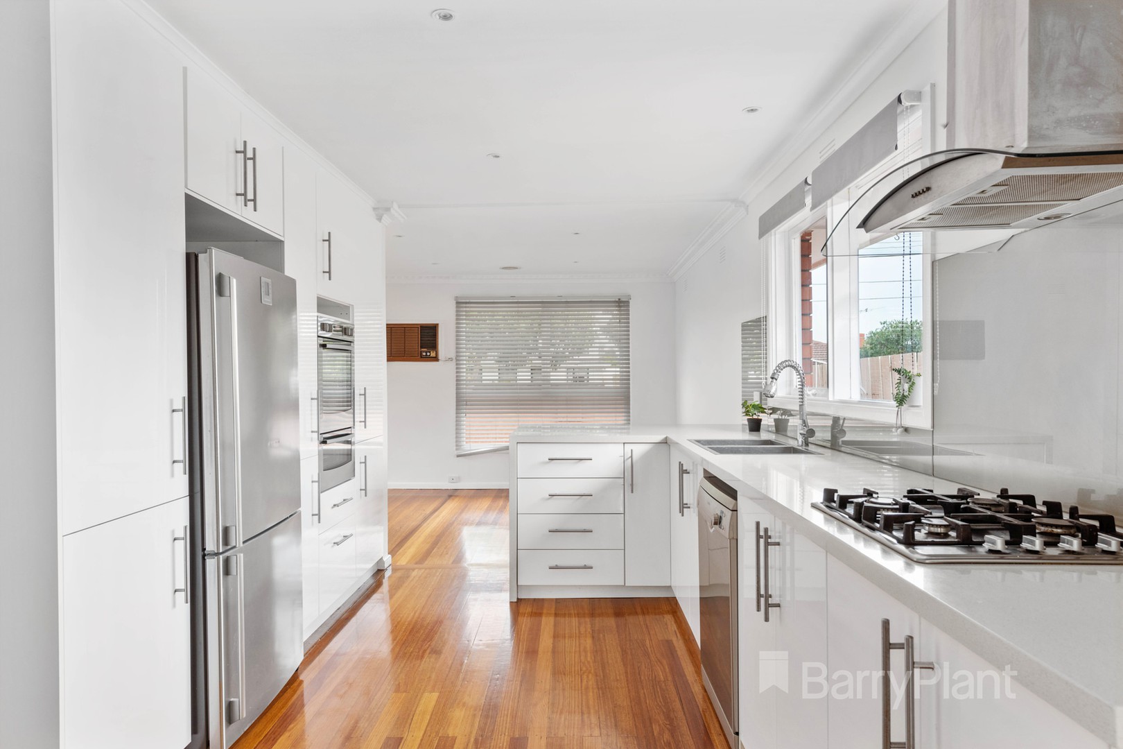 7 Kuringgai Crescent, Noble Park, VIC 3174, Noble Park - Thumbnail 7