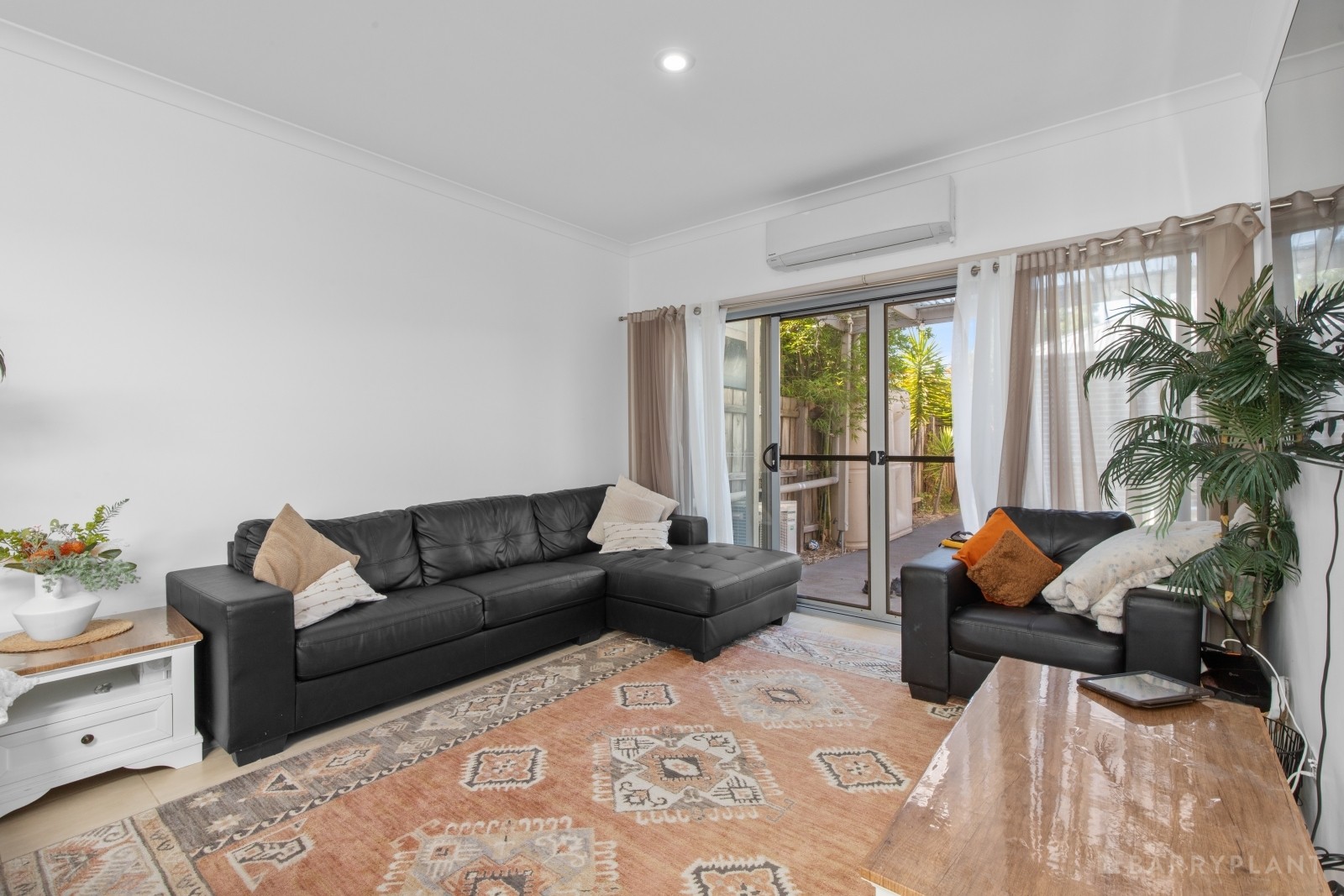 7 Landsby Lane, Dandenong, VIC 3175 - Thumbnail 2 - 25/02/2025