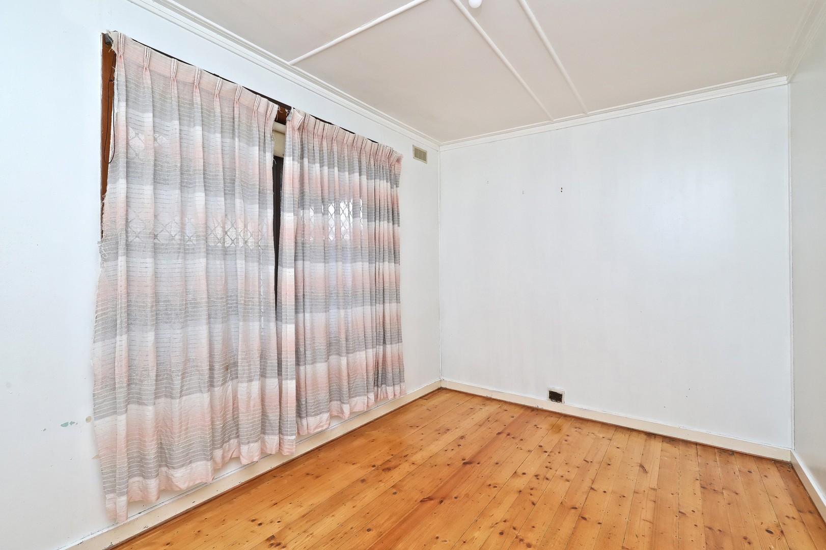 7 Lawn Crescent, Braybrook, VIC 3019, Braybrook - Thumbnail 5