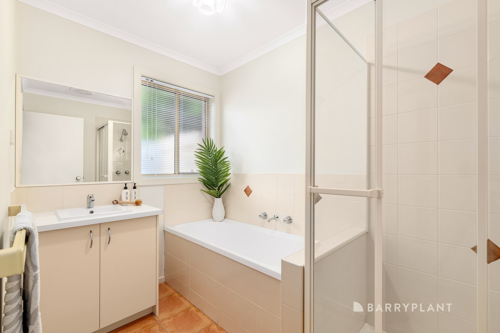 7 Lazar Grove, South Morang, VIC 3752, South Morang - Thumbnail 6