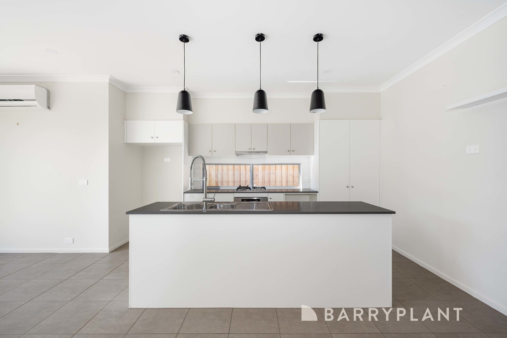 7 League Street, Werribee, VIC 3030, Werribee - Thumbnail 4