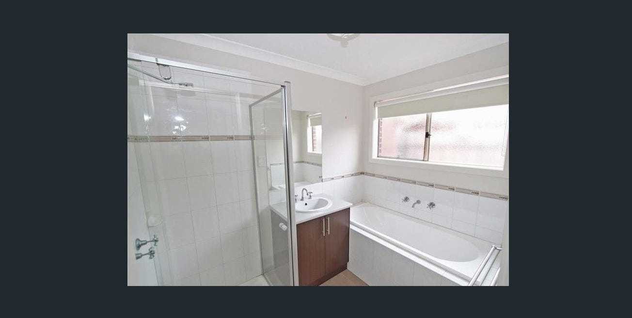 7 Light Fingers Street, Kurunjang, VIC 3337, Kurunjang - Thumbnail 4