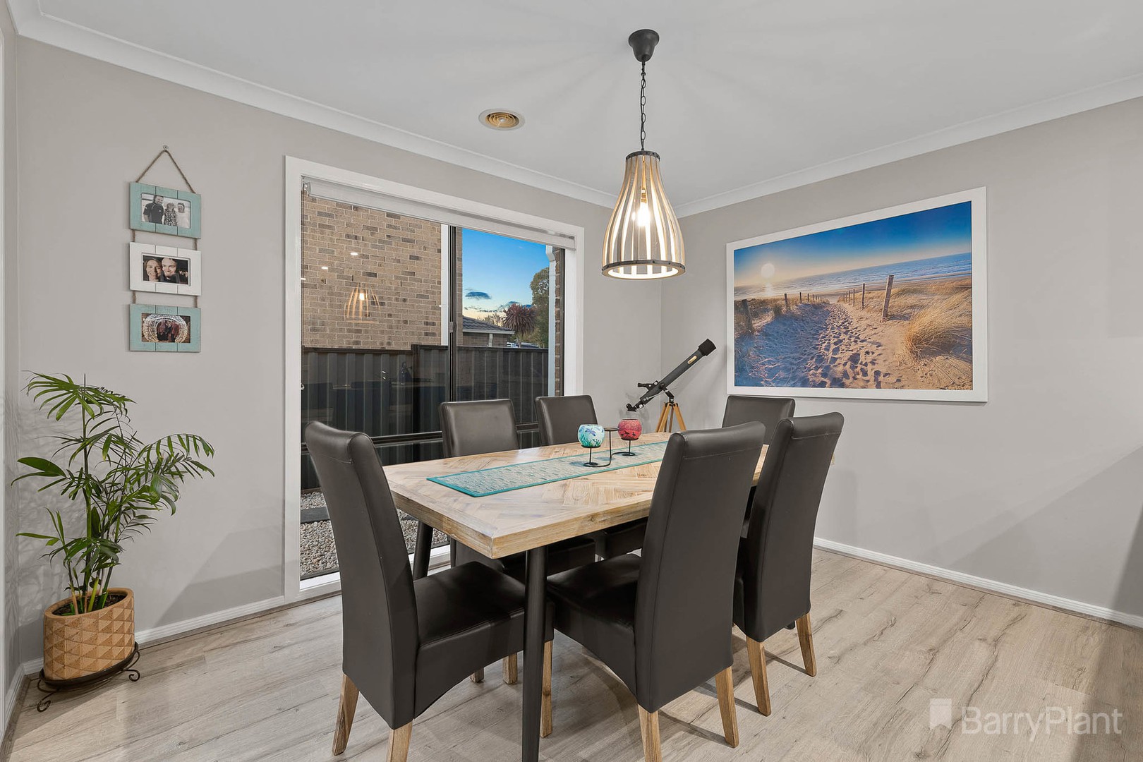 7 Lucerne Circuit, Pakenham, VIC 3810, Pakenham - Thumbnail 4